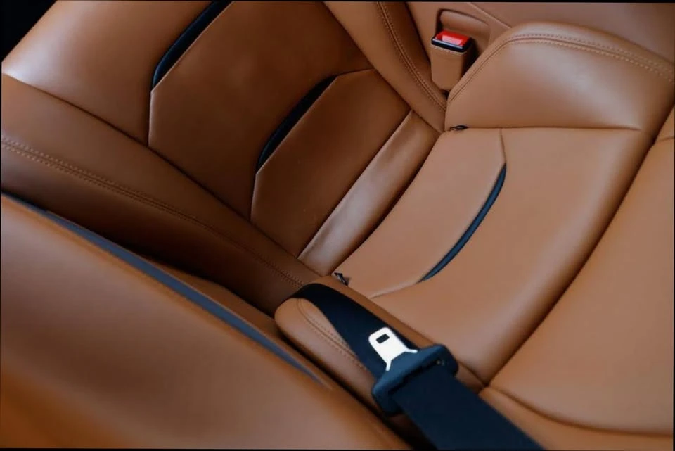 2019 Ferrari GTC4Lusso T - Image 12 of 19