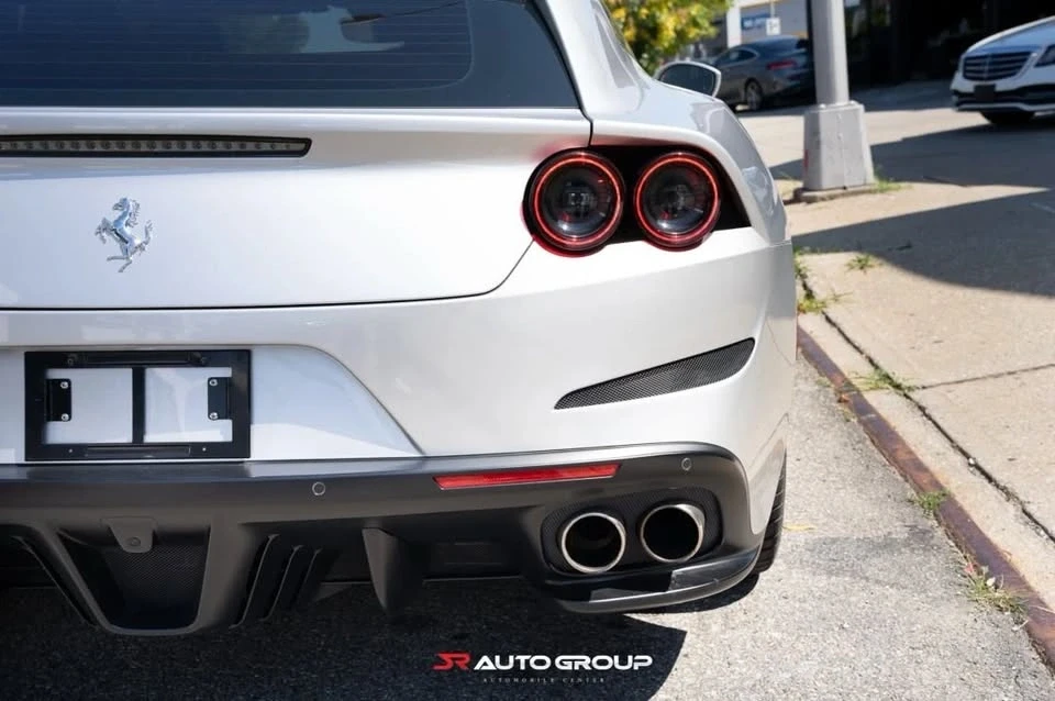 2019 Ferrari GTC4Lusso T - Image 6 of 19