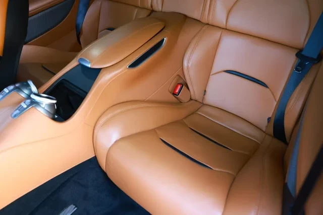 2019 Ferrari GTC4Lusso T - Image 12 of 19