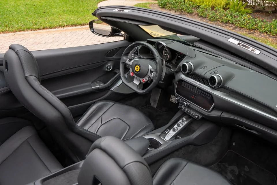 2019 Ferrari Portofino - Image 9 of 14