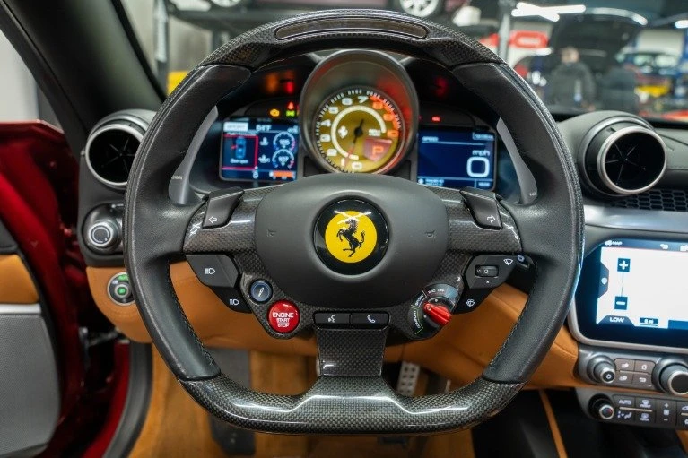 2019 Ferrari Portofino - Image 7 of 10