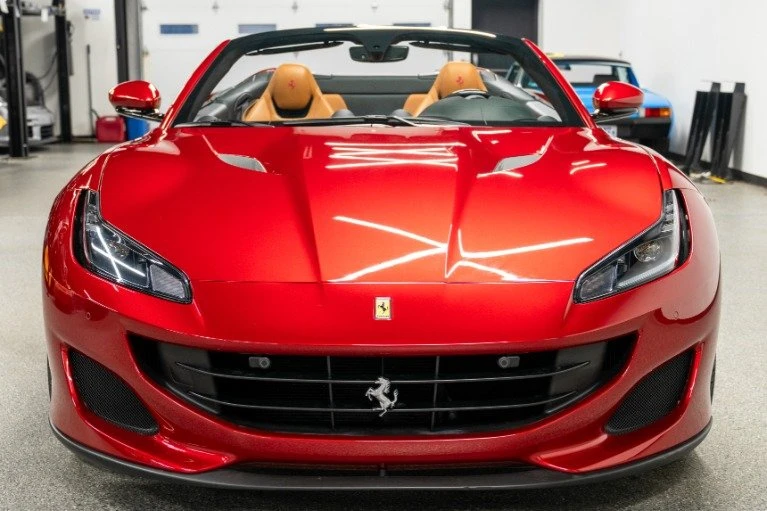 2019 Ferrari Portofino - Image 2 of 10