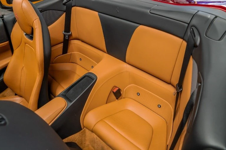 2019 Ferrari Portofino - Image 10 of 10