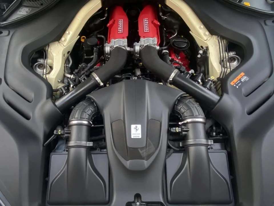 2019 Ferrari Portofino - Image 15 of 15