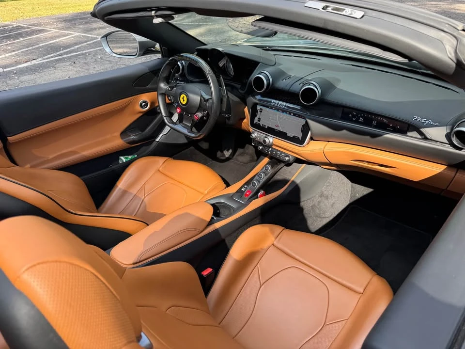 2019 Ferrari Portofino - Image 13 of 19