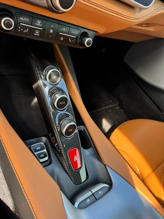 2019 Ferrari Portofino - Image 18 of 19