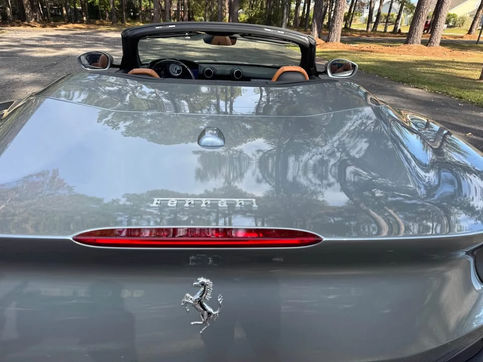 2019 Ferrari Portofino - Image 11 of 19