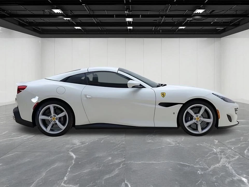 2019 Ferrari Portofino - Image 15 of 20
