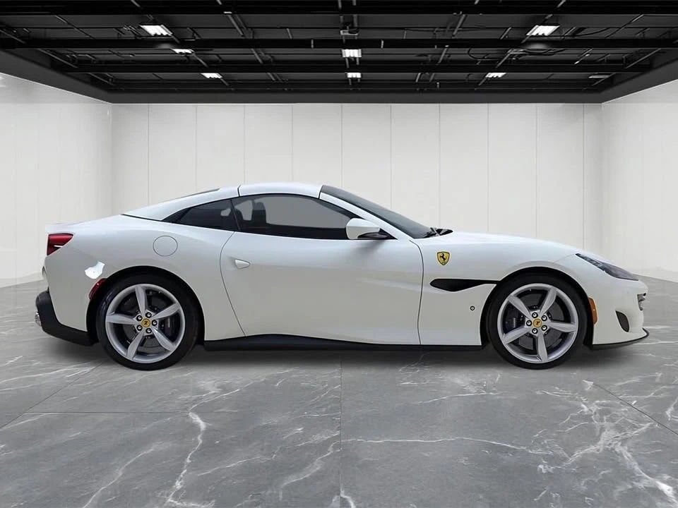 2019 Ferrari Portofino - Image 11 of 20