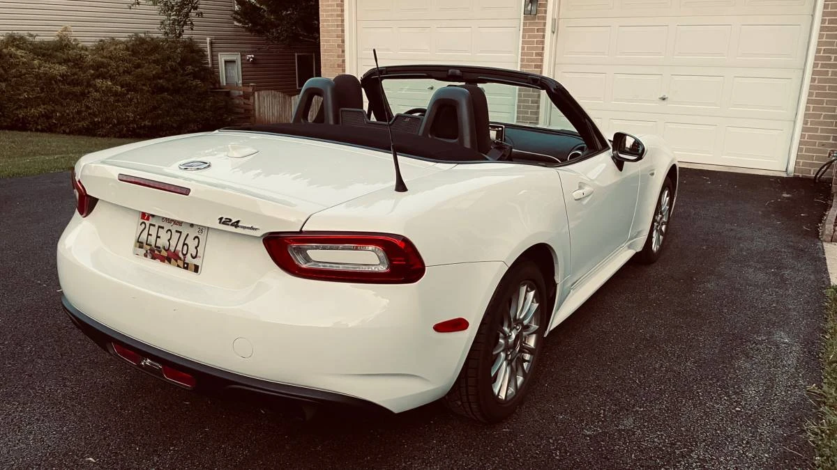2019 Fiat 124 Spider - Image 4 of 9