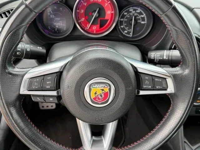 2019 Fiat 124 Spider - Image 12 of 14