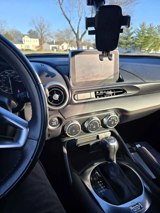 2019 Fiat 124 Spider - Image 18 of 18