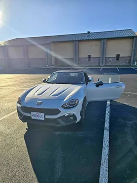 2019 Fiat 124 Spider Abarth Convertible 2D