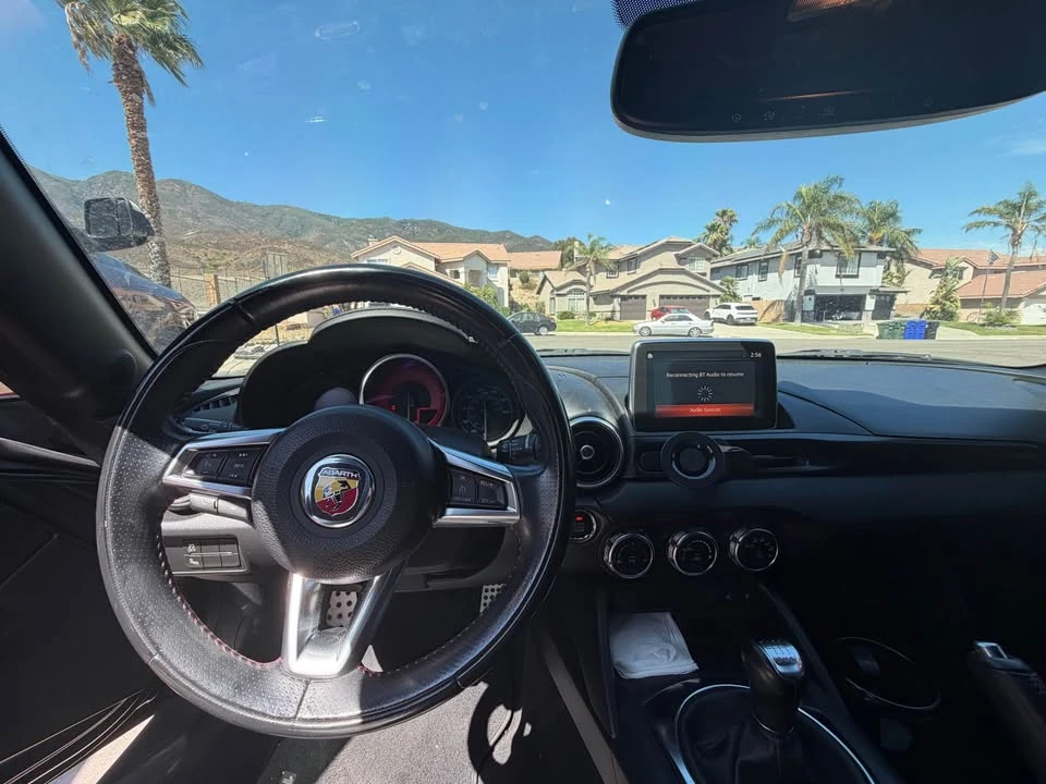 2019 Fiat 124 Spider - Image 11 of 13
