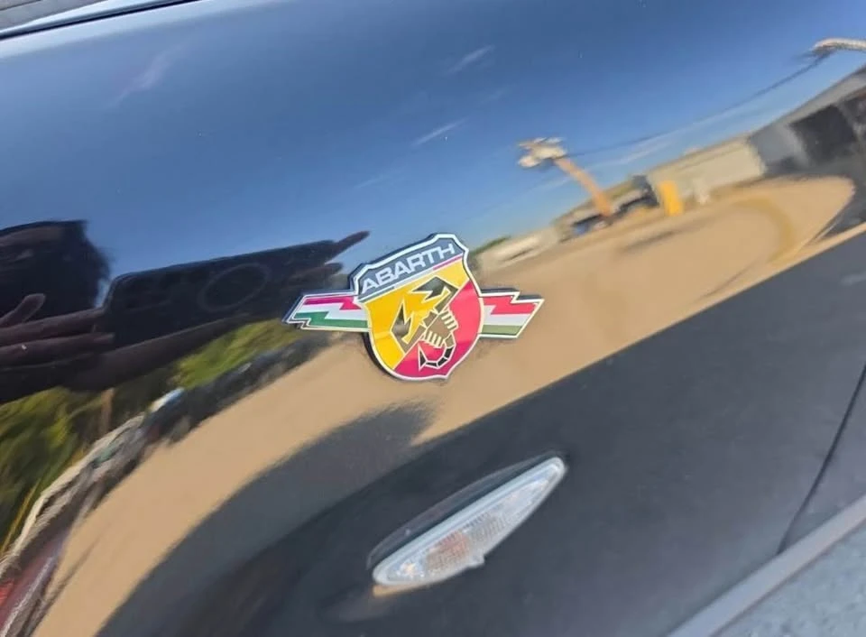 2019 Fiat 124 Spider - Image 11 of 15
