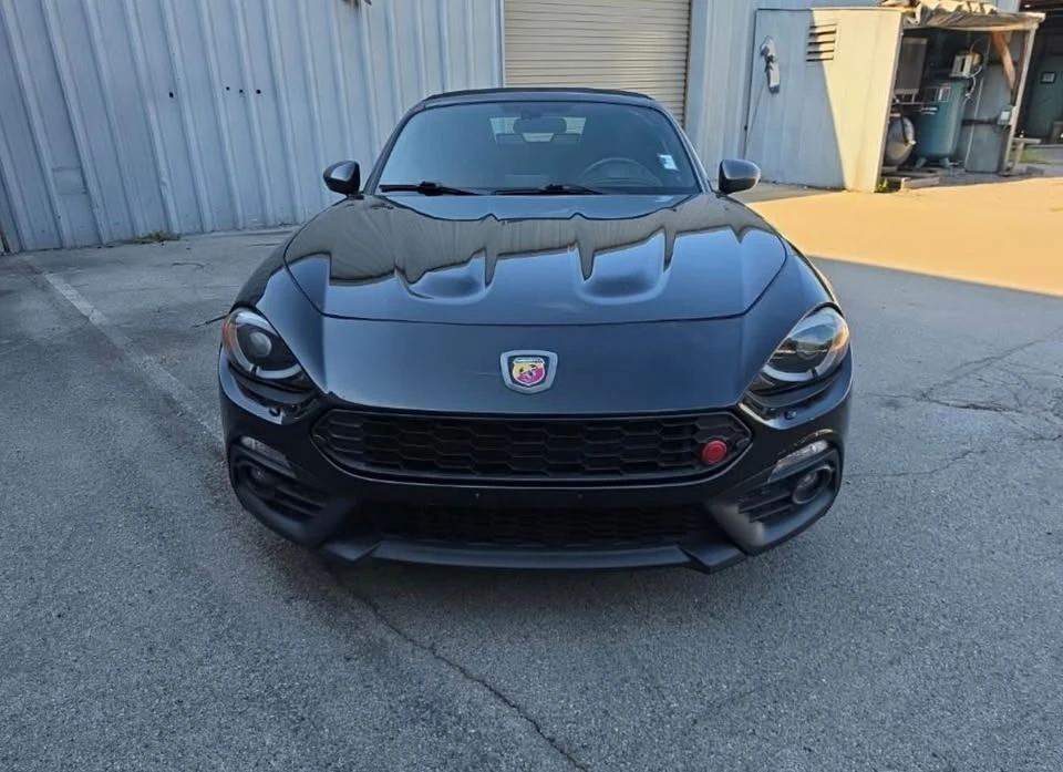 2019 Fiat 124 Spider - Image 2 of 15