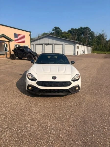 2019 Fiat 124 Spider - Image 2 of 20
