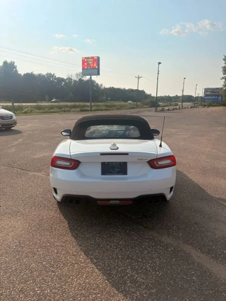 2019 Fiat 124 Spider - Image 7 of 20