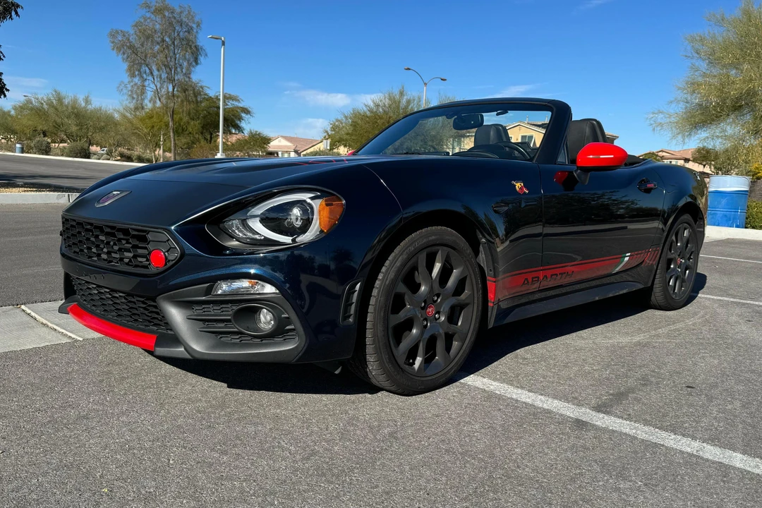 2019 Fiat 124 Spider - Image 12 of 31