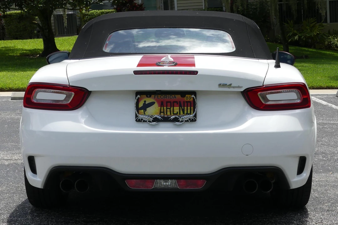 2019 Fiat 124 Spider - Image 5 of 31