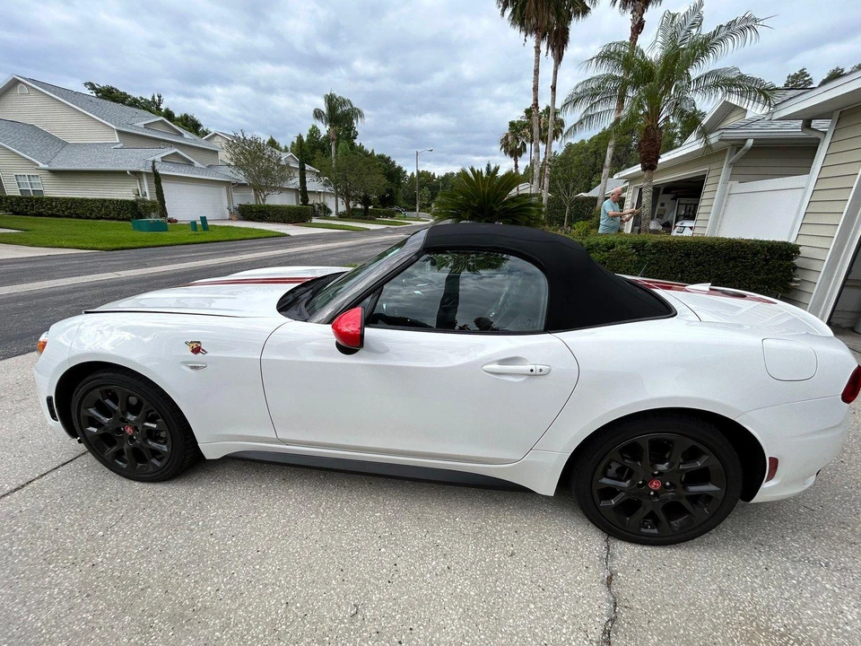 2019 Fiat 124 Spider - Image 29 of 31