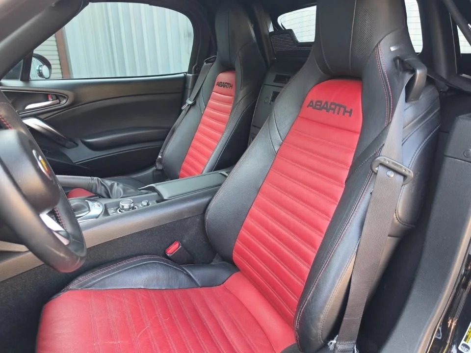 2019 Fiat 124 Spider - Image 11 of 20