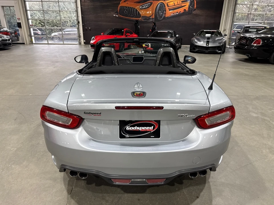 2019 Fiat 124 Spider - Image 6 of 12