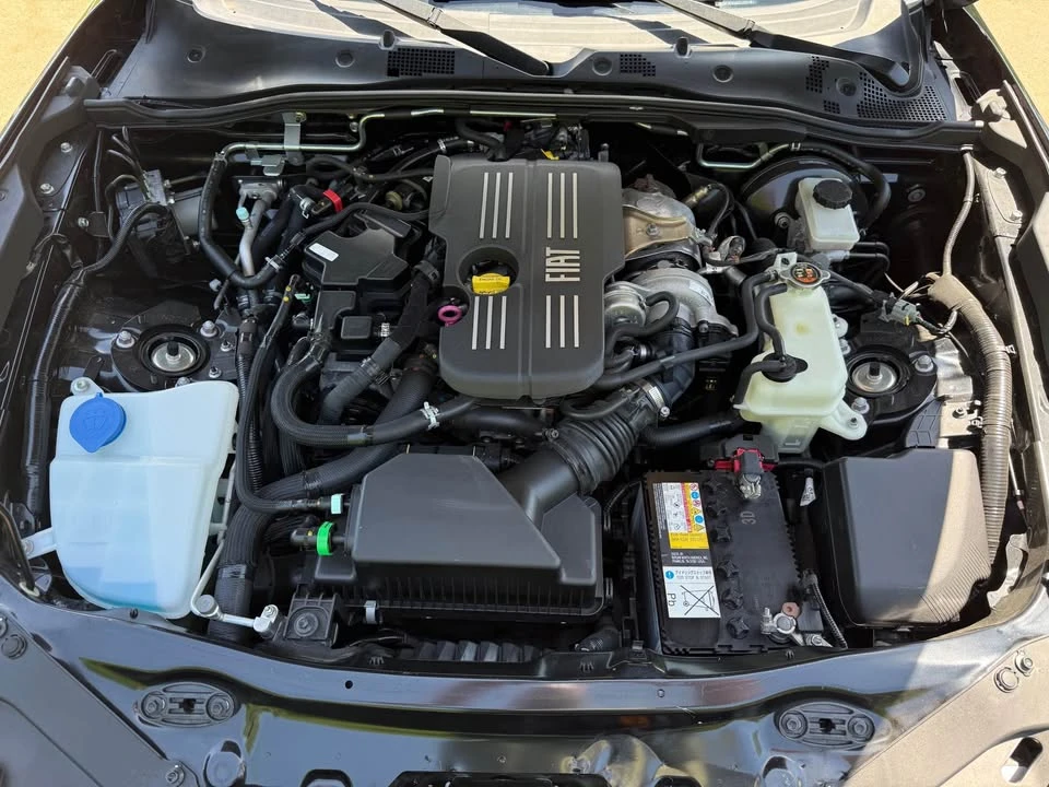 2019 Fiat 124 Spider - Image 15 of 19