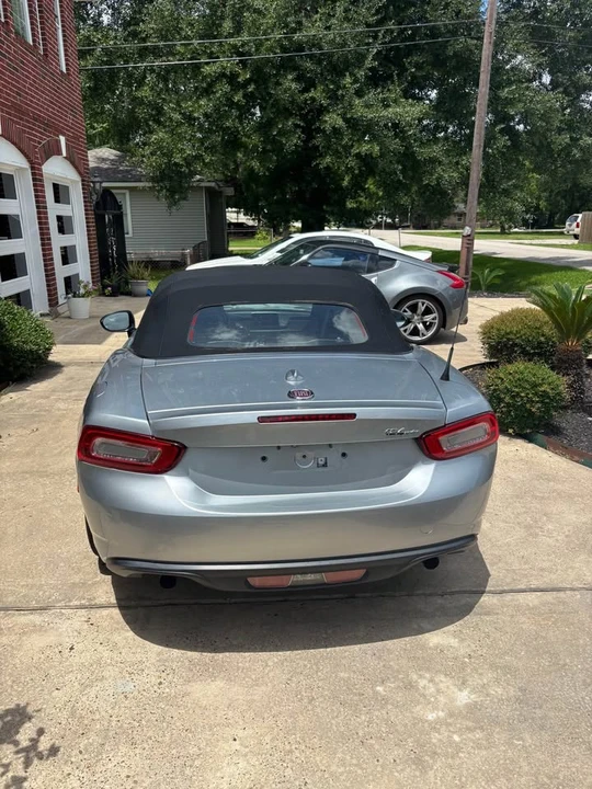 2019 Fiat 124 Spider - Image 5 of 20
