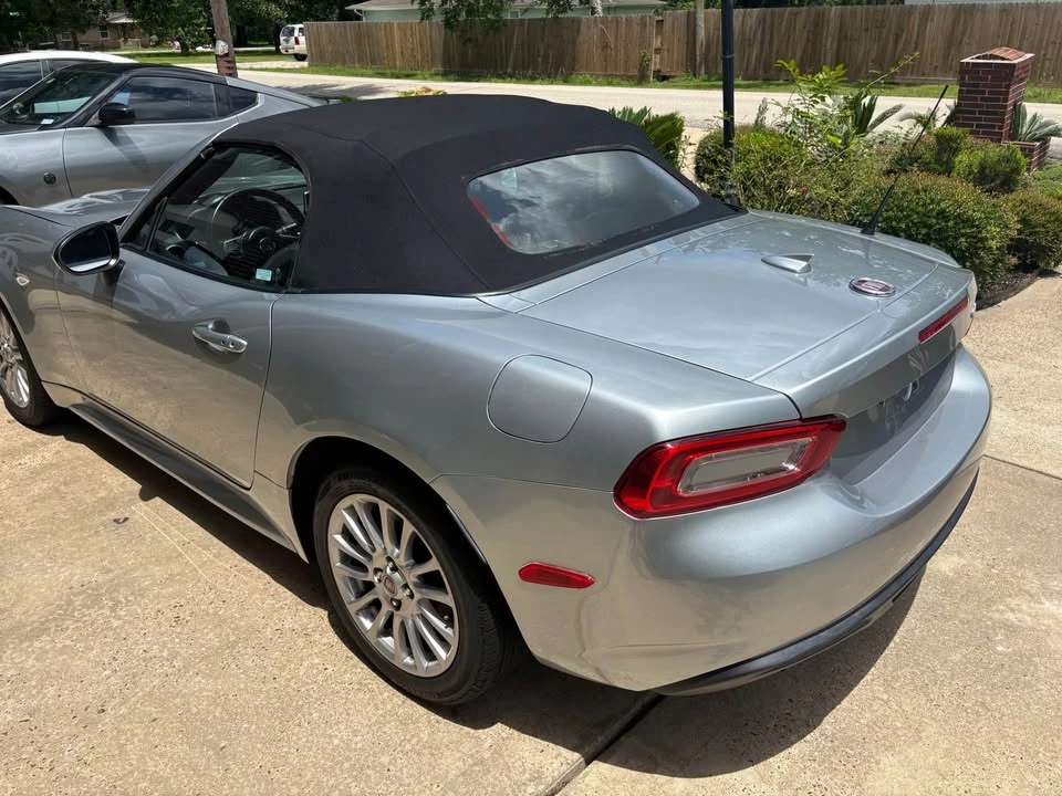 2019 Fiat 124 Spider - Image 4 of 20