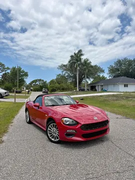 2019 Fiat 124 Spider Classica Convertible 2D