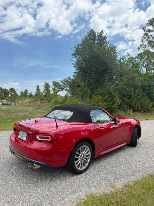 2019 Fiat 124 Spider - Image 6 of 11