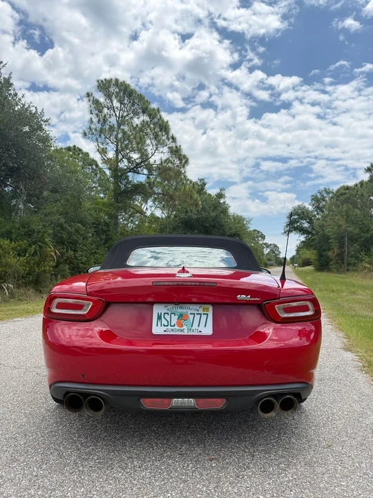 2019 Fiat 124 Spider - Image 5 of 11