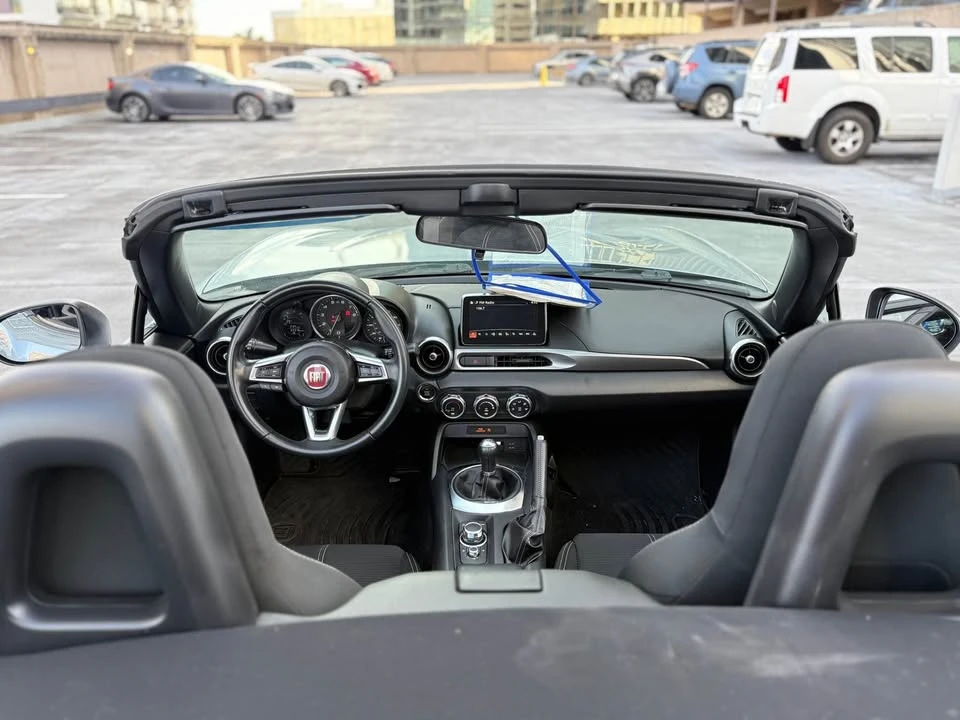 2019 Fiat 124 Spider - Image 14 of 16