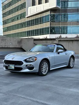 2019 Fiat 124 Spider Classica Convertible 2D