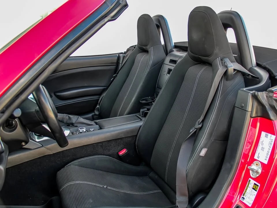 2019 Fiat 124 Spider - Image 10 of 13