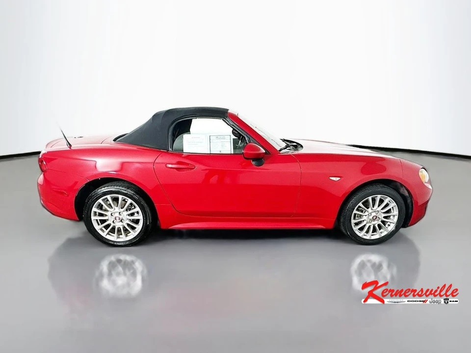 2019 Fiat 124 Spider - Image 8 of 21