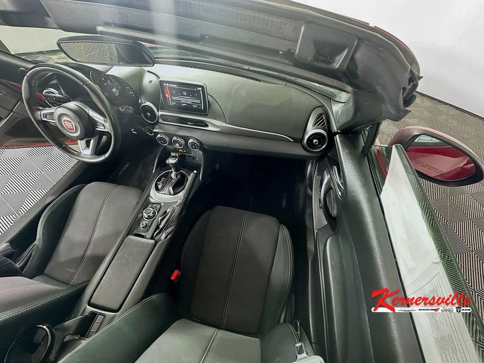 2019 Fiat 124 Spider - Image 11 of 21