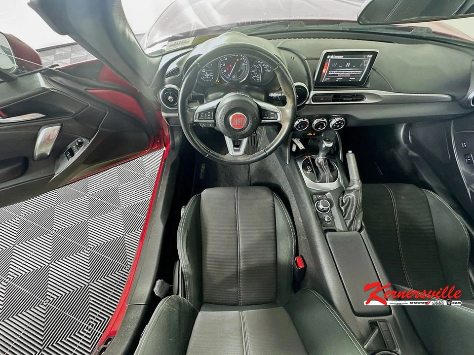 2019 Fiat 124 Spider - Image 9 of 21