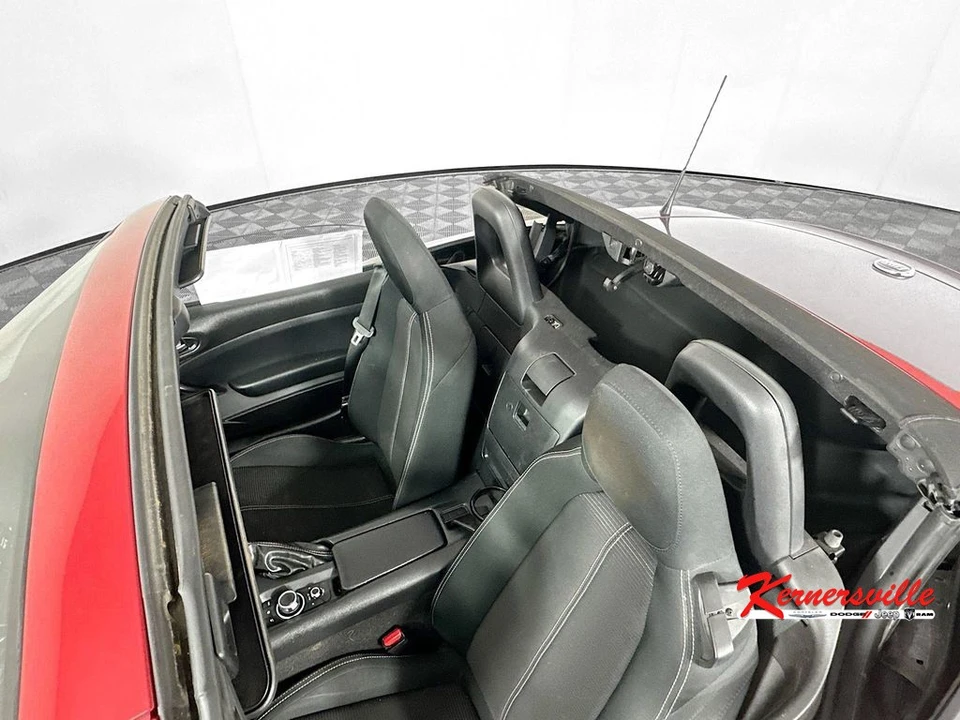 2019 Fiat 124 Spider - Image 19 of 21