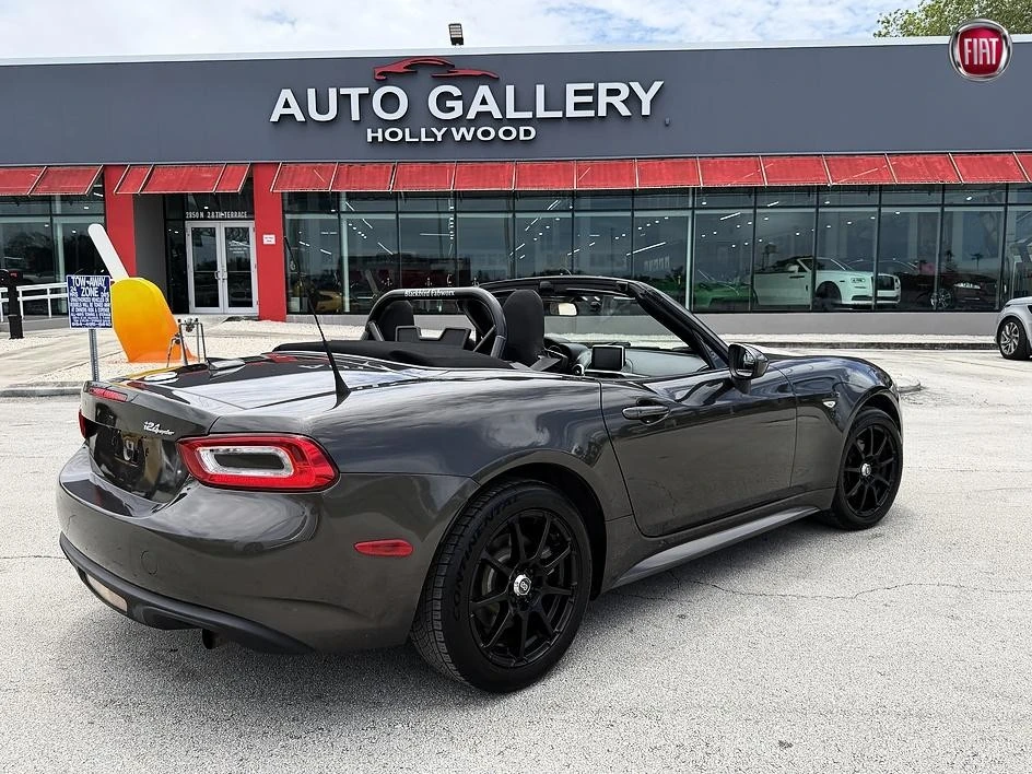2019 Fiat 124 Spider - Image 3 of 31