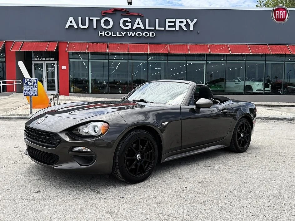 2019 Fiat 124 Spider - Image 11 of 31