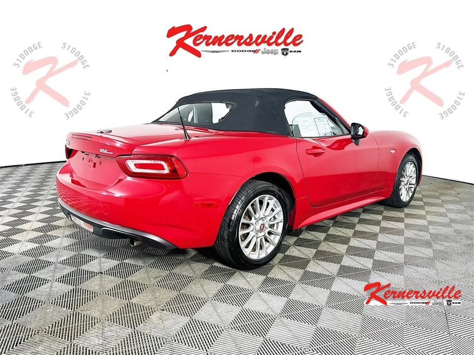 2019 Fiat 124 Spider - Image 7 of 12