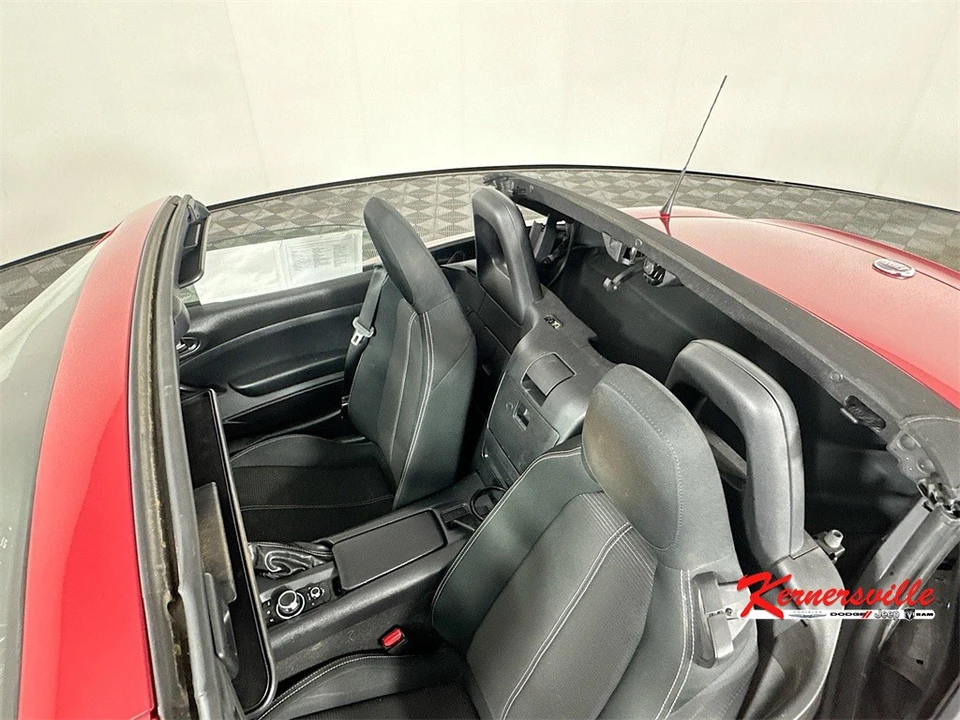 2019 Fiat 124 Spider - Image 19 of 21