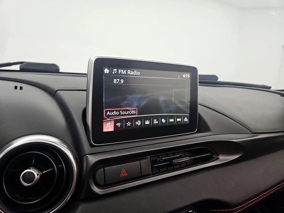 2019 Fiat 124 Spider - Image 16 of 20