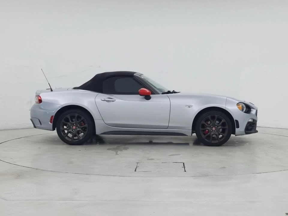 2019 Fiat 124 Spider - Image 8 of 20