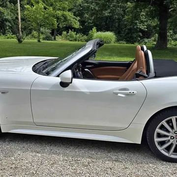 2019 Fiat 124 Spider Lusso