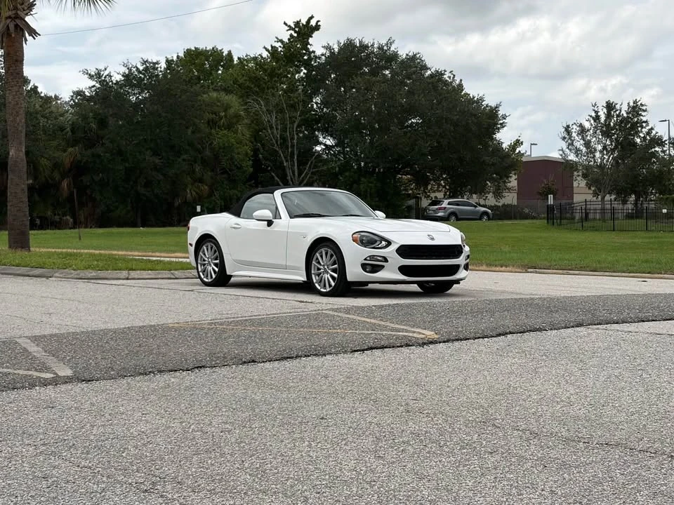 2019 Fiat 124 Spider - Image 4 of 20