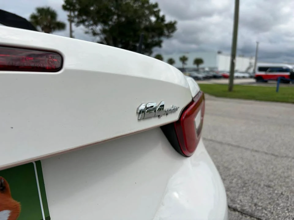 2019 Fiat 124 Spider - Image 7 of 20