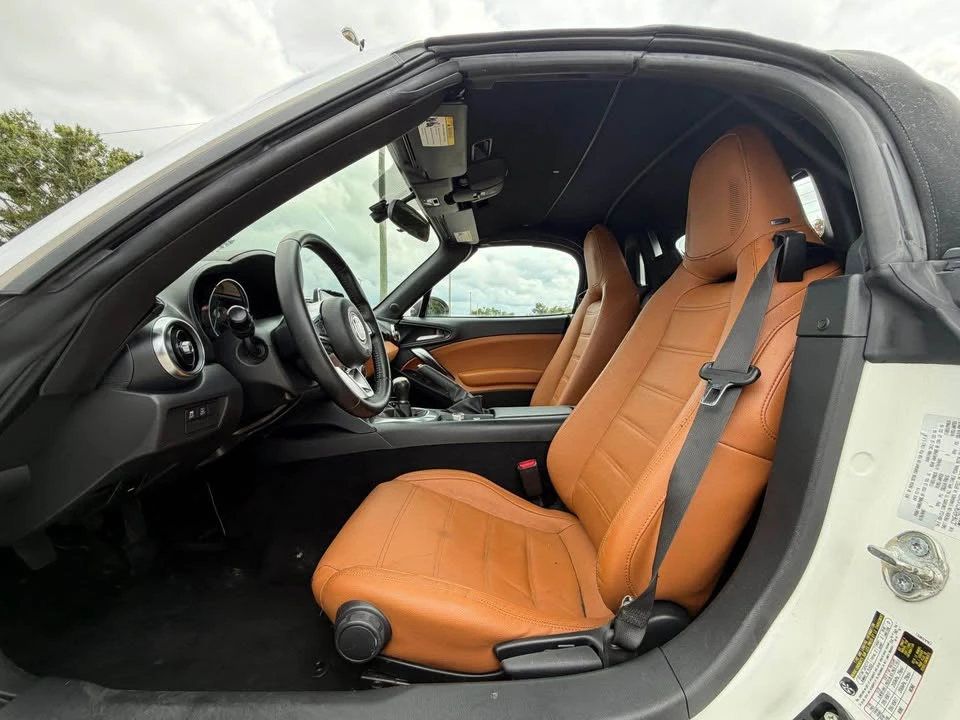 2019 Fiat 124 Spider - Image 10 of 20